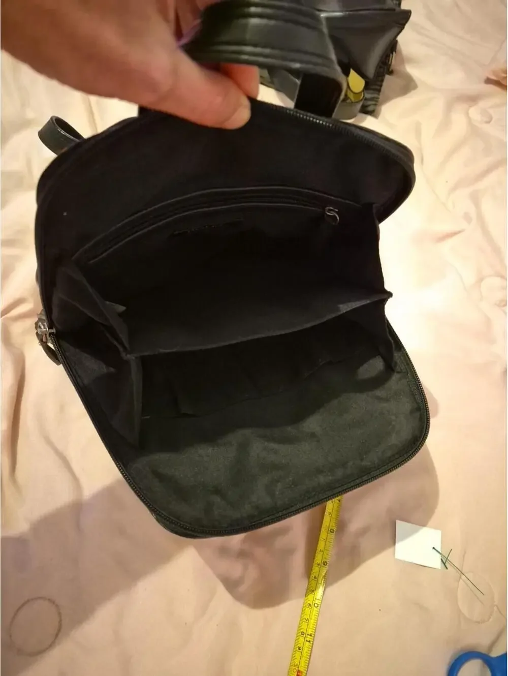 Authentic VTG Rolfs Black Leather Bacpack Purse Satchel Bag 10×10" - Picture 6 of 9